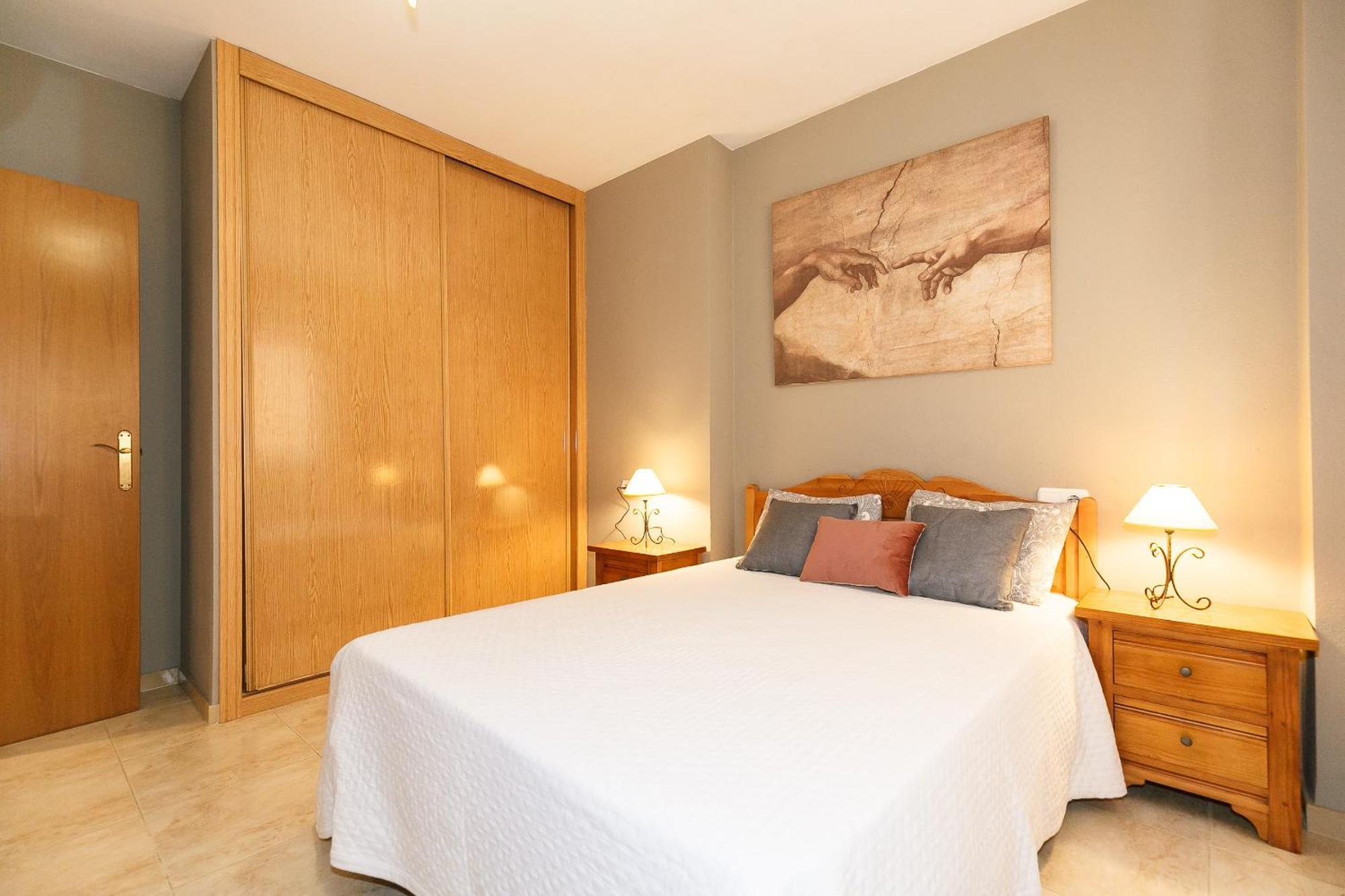 Uhc Golden Pineda Apartments La Pineda Habitación foto