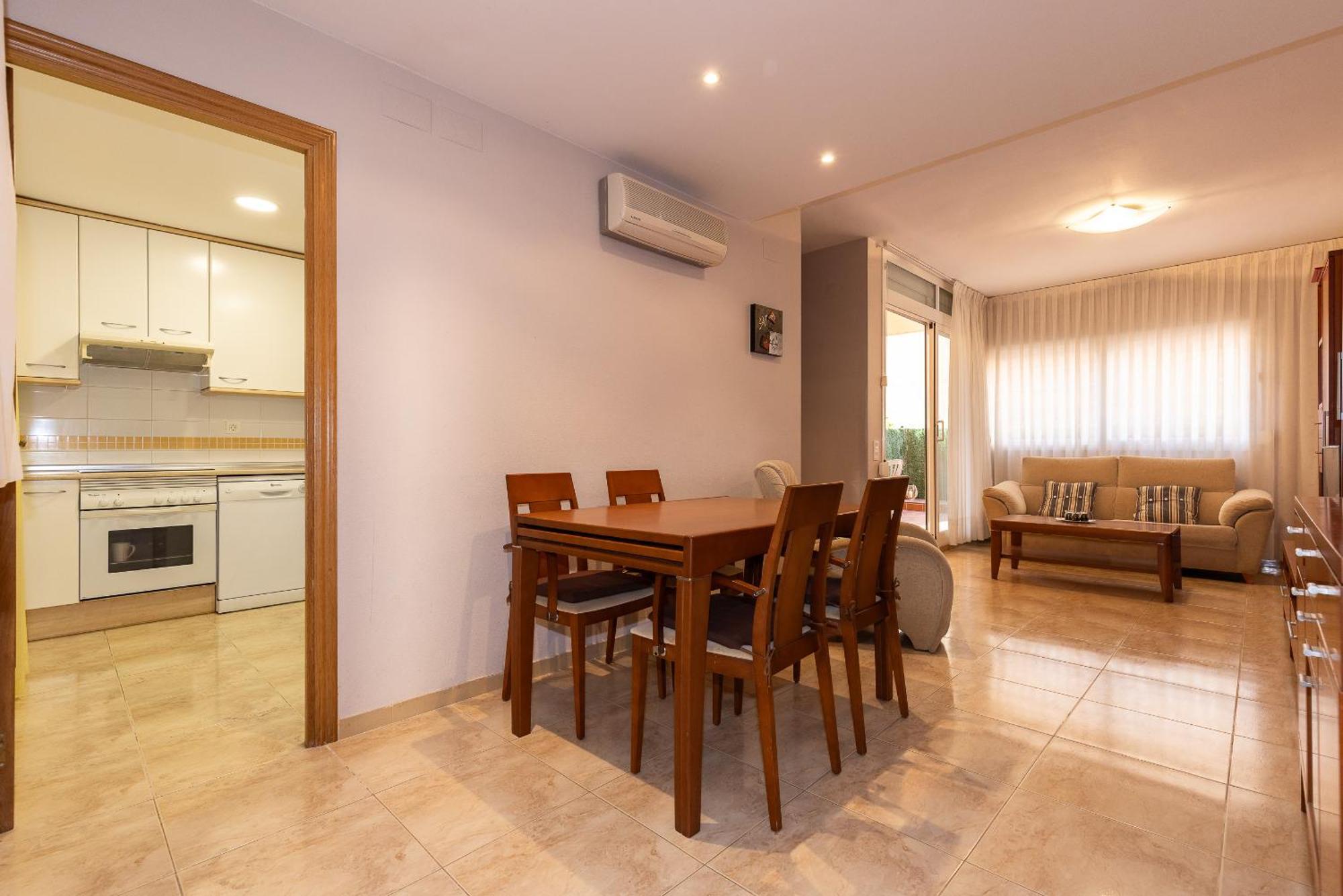 Uhc Golden Pineda Apartments La Pineda Habitación foto