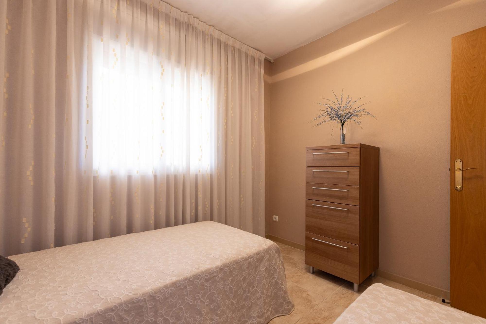 Uhc Golden Pineda Apartments La Pineda Habitación foto